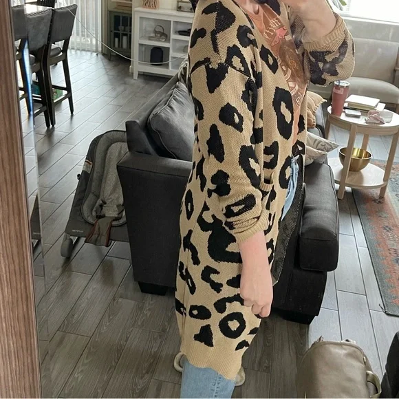Leopard print| Long Line, open front knit cardigan, size S/M•••Cotton blend 🫶🏻 - Picture 11 of 11